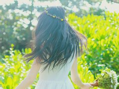 女人瓜子脸面相算命图