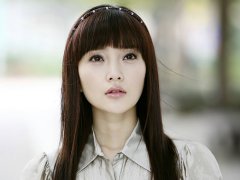 三颗痣相连的意义